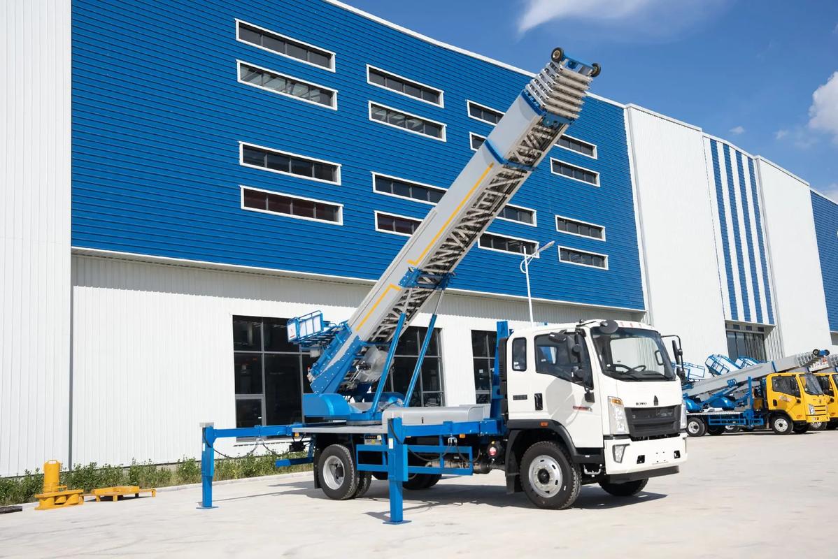 保定满城小型云梯车上料车租赁多少钱