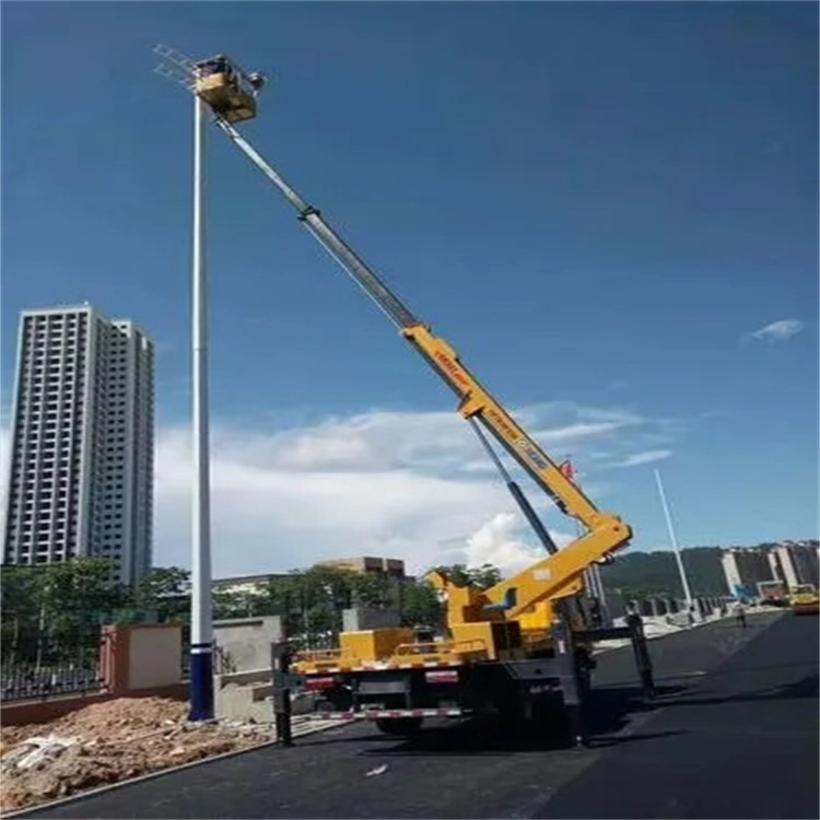 保定满城维修路灯的曲臂升降车出租