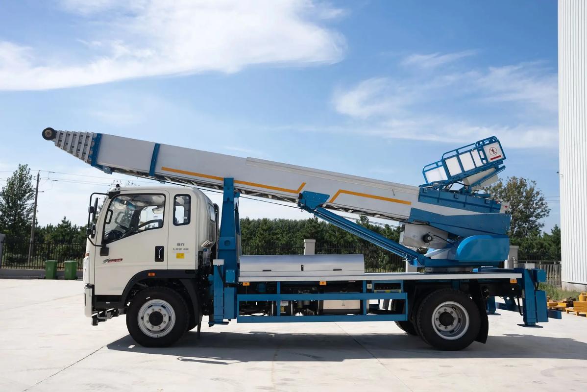 保定满城云梯上料车租赁费用