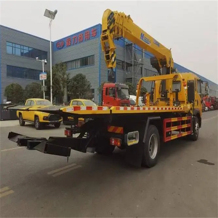 保定满城附近小随车吊出租电话，轻松解决搬运烦恼