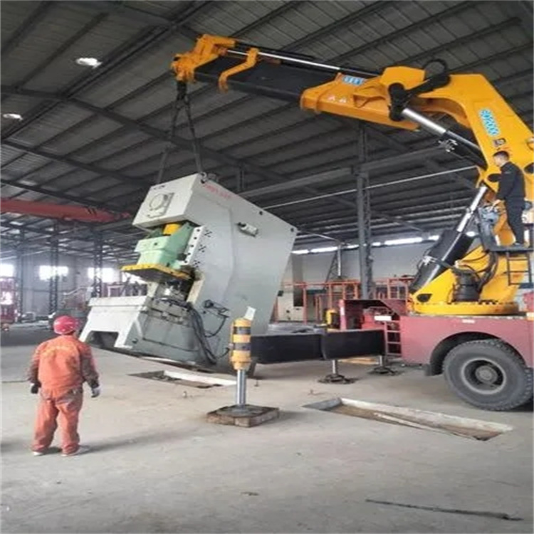 保定满城80吨折臂吊车出租附近电话