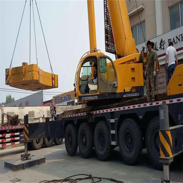 保定满城当地吊车出租|机器吊装|75吨|工厂搬迁服务